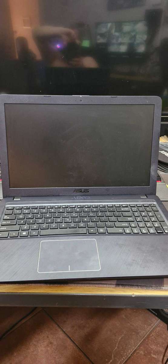 Asus i5 Laptop