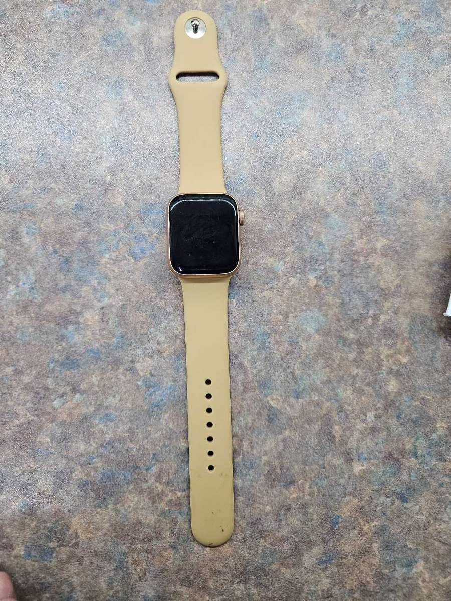 Apple SE Watch Rose Gold