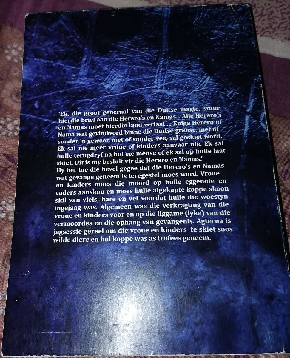 IN DIE OLIFANT SPORE VAN DIE SON (AES) - Neil Edwin (Danaub Dikwex)