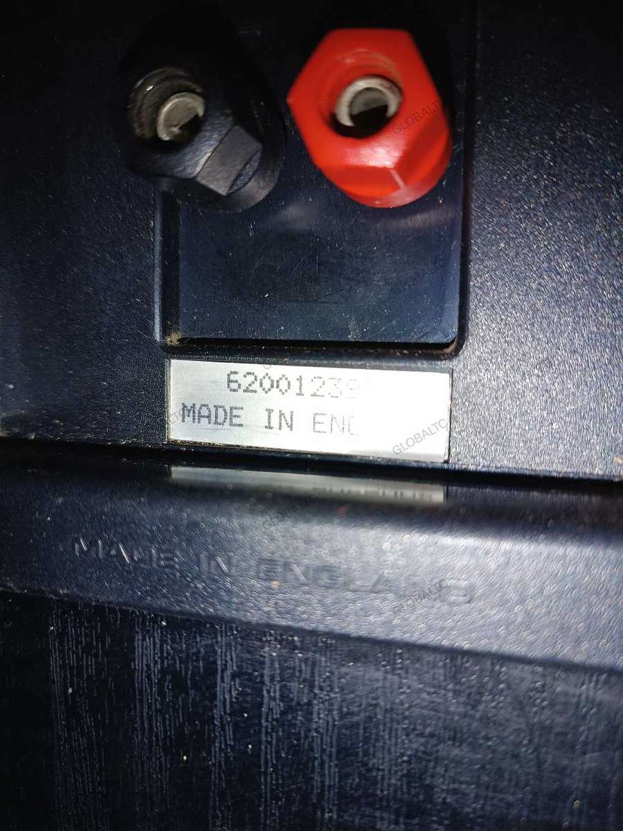 Mission 762 speaker set left and right.