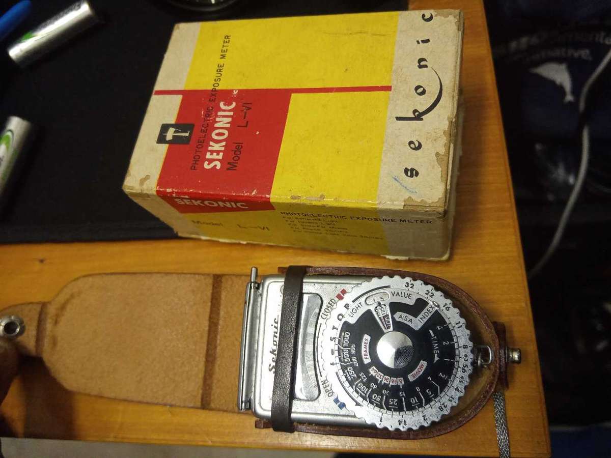 Sekonic l-VI handheld exposure f/stop meter
