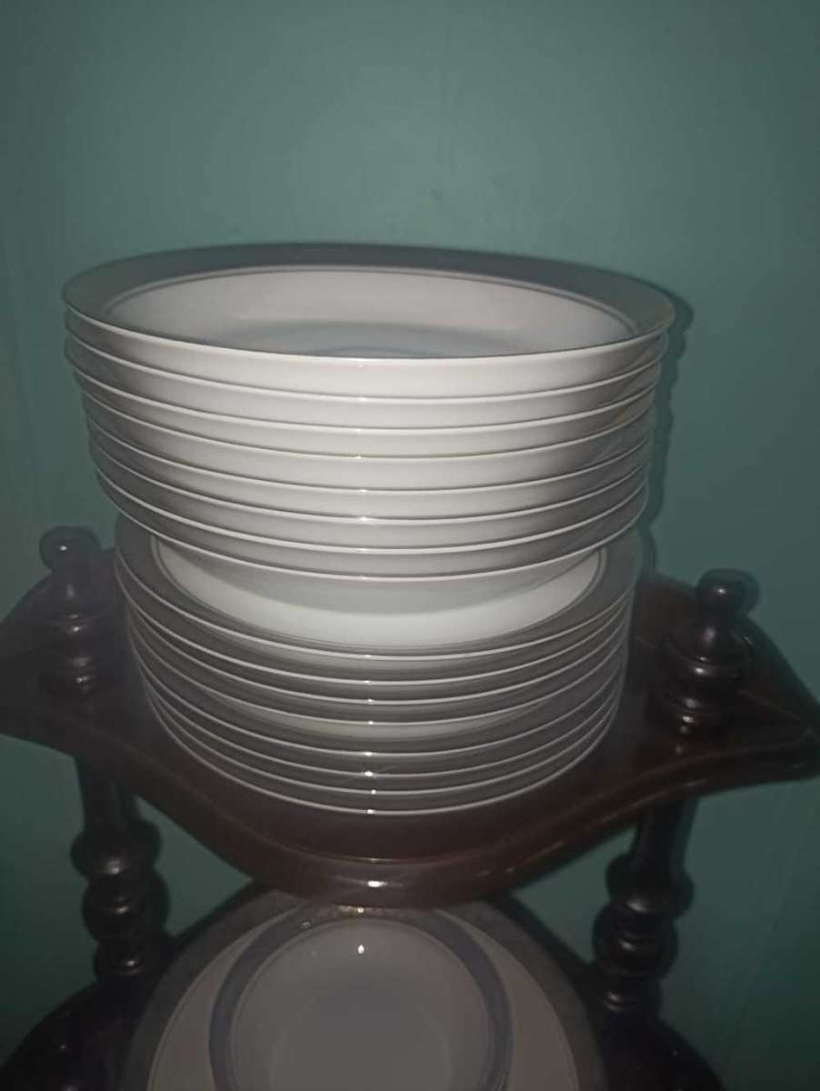 Presidential silver collection Dinner service complete