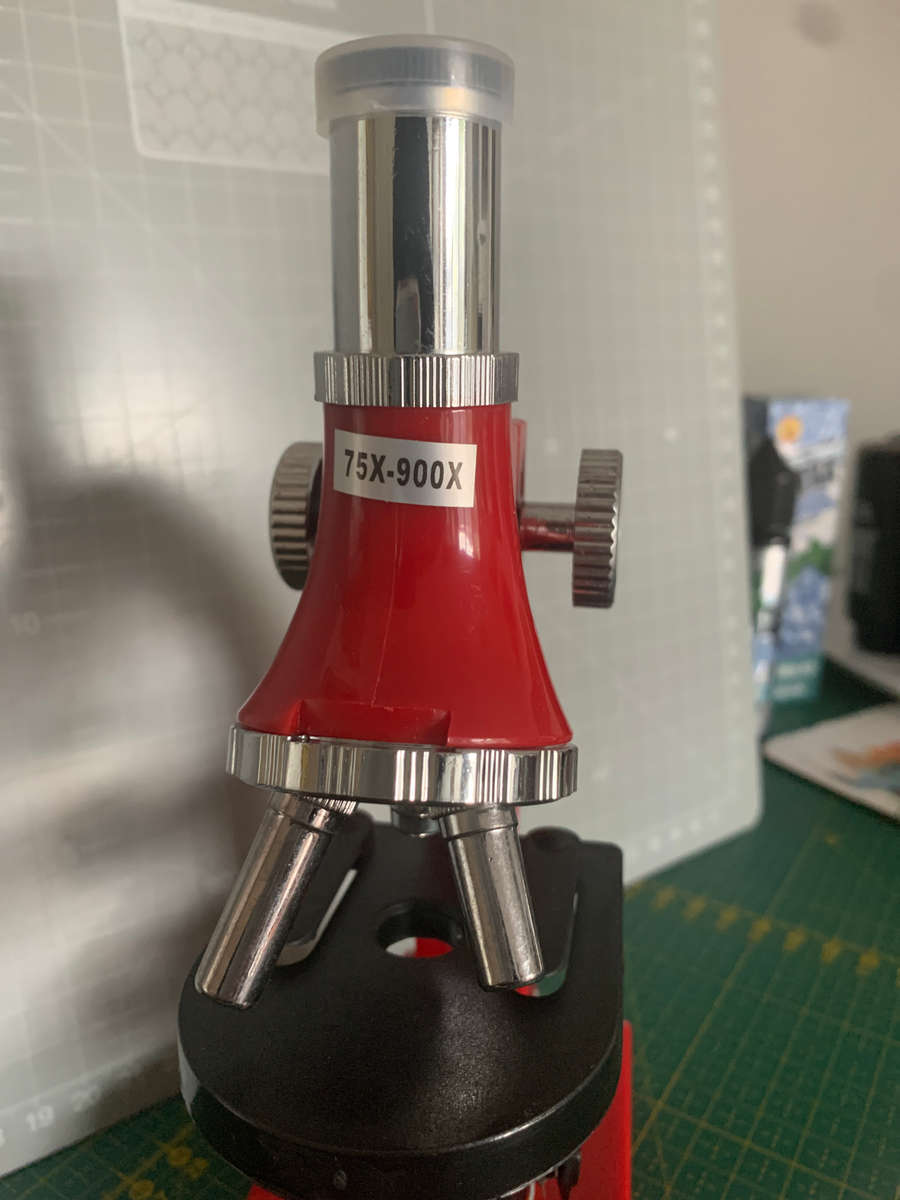 Microscope with accessories