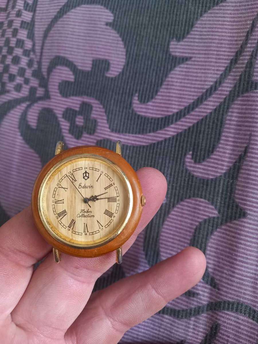 Vintage Manual Watches