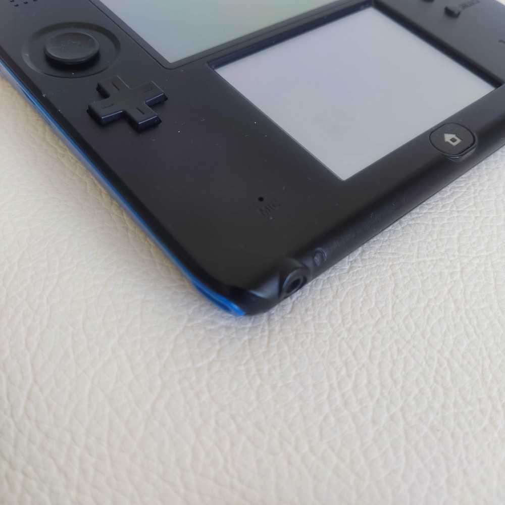 Nintendo 2DS (Wedge) Console +Games