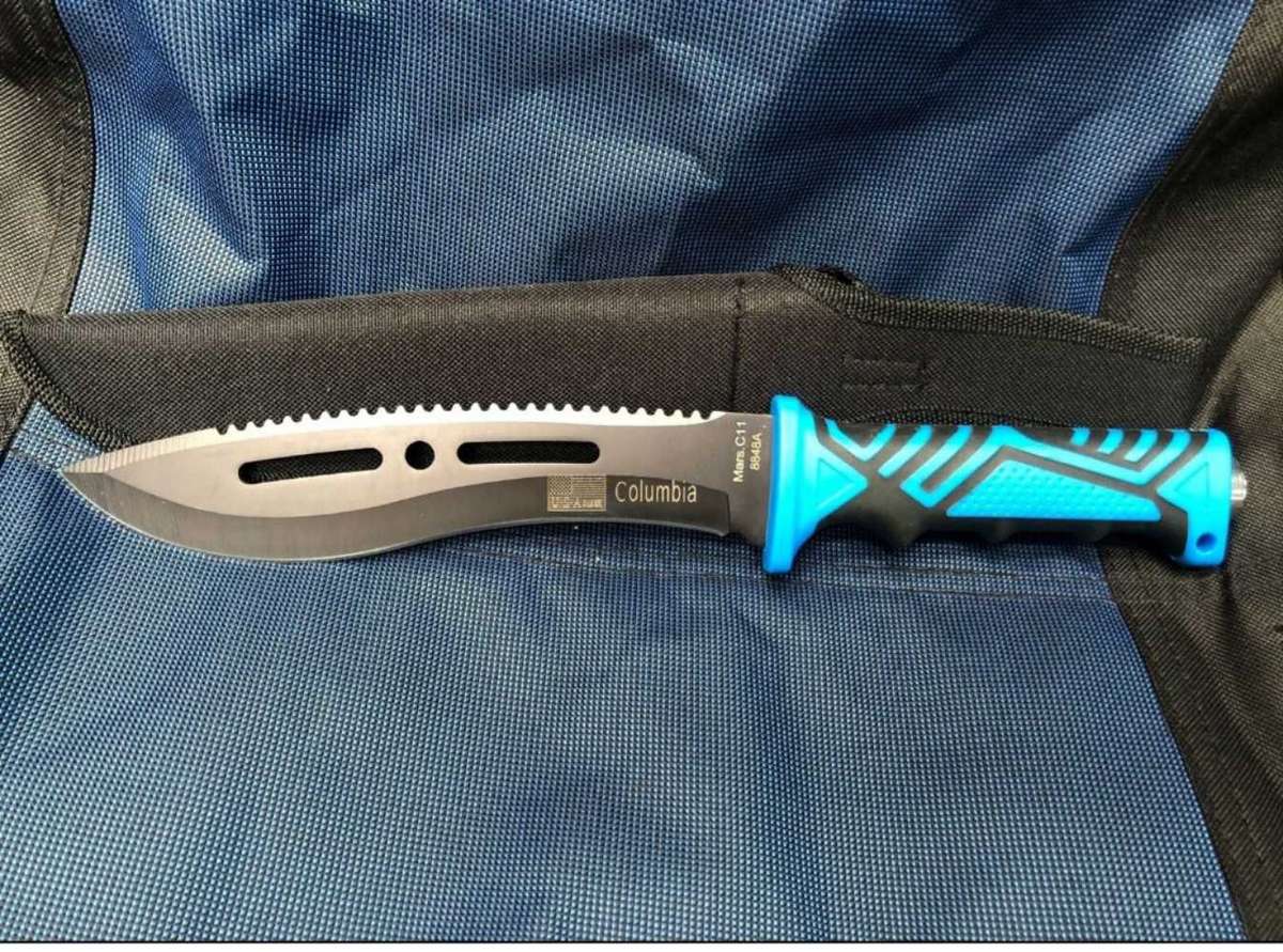 Knive big knives Colombia knives