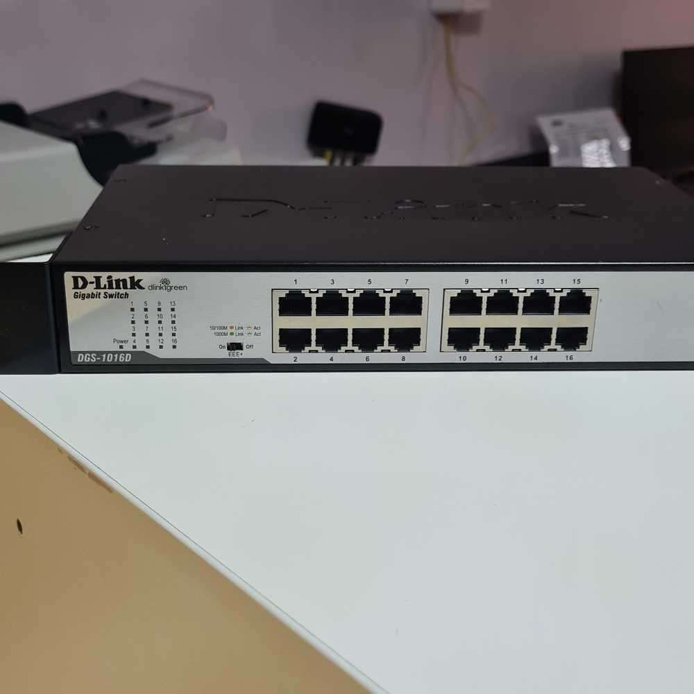 D-Link Dgs-1016D 16-Port GigabitUnmanaged Switch (Dgs-1016De)
