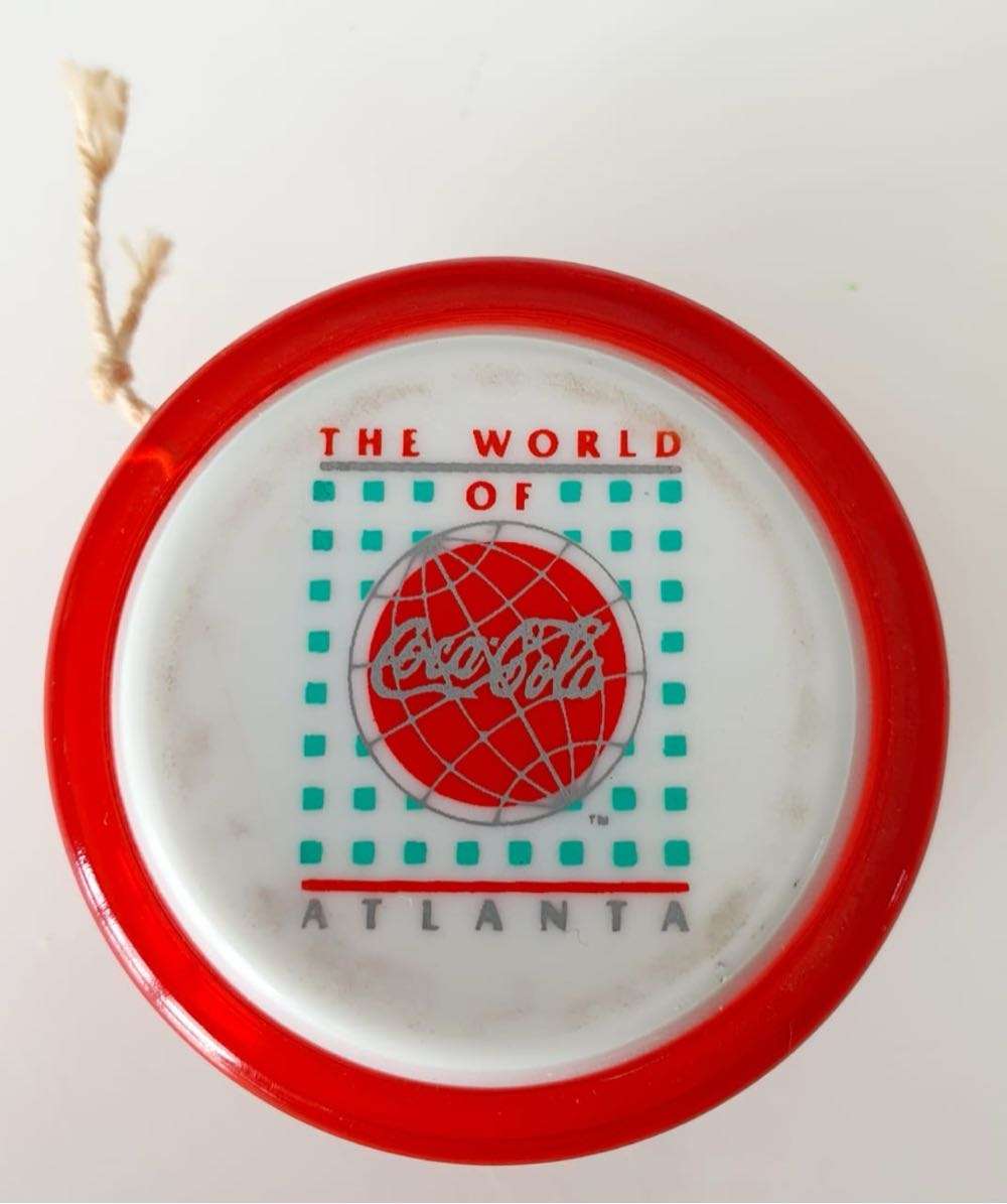 STUNNING VINTAGE YO YO - COCA COLA ATLANTA BRANDED - SUPER +RARE ITEM