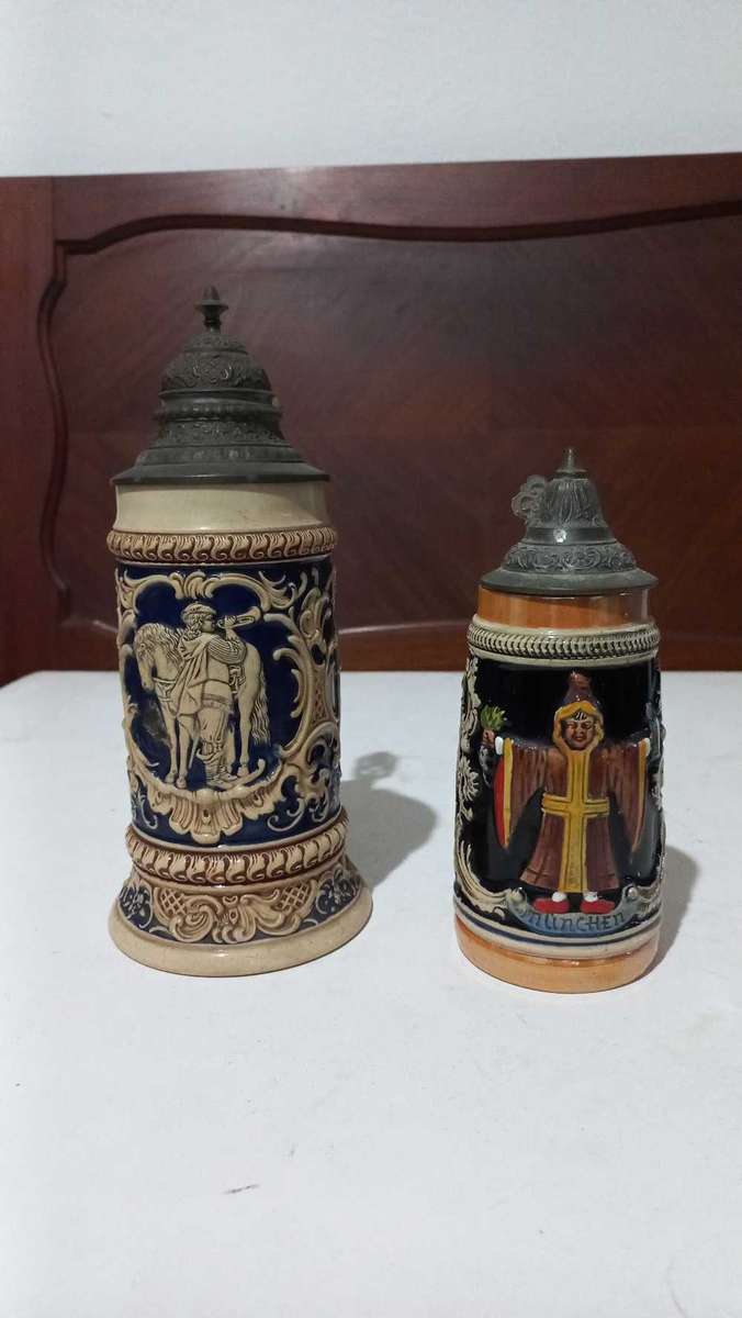 Vintage Oktoberfest German Beer Tankards with hinged lids