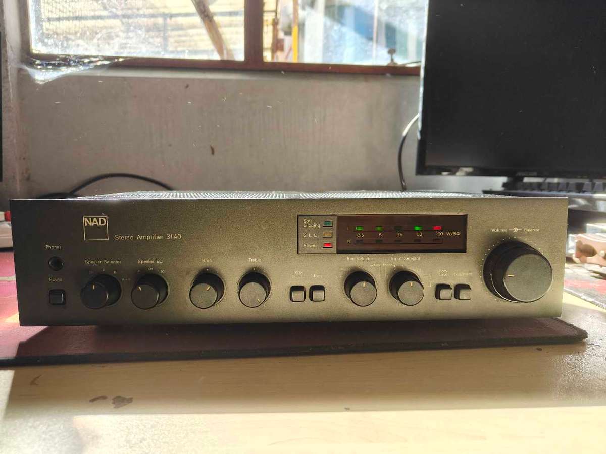 NAD 3140 High power amplifier