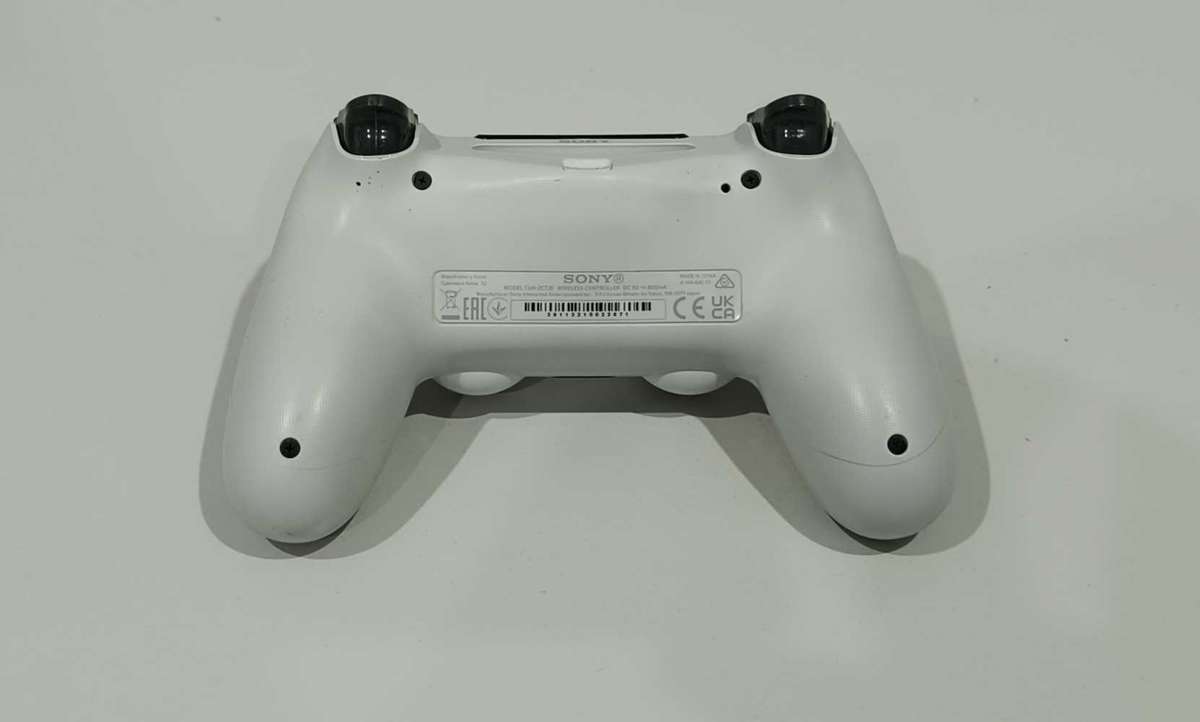 Sony Playstation 4 V2 Controller - White (Original)