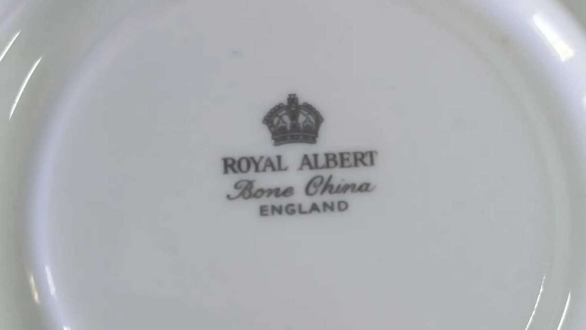 Royal Albert lot
