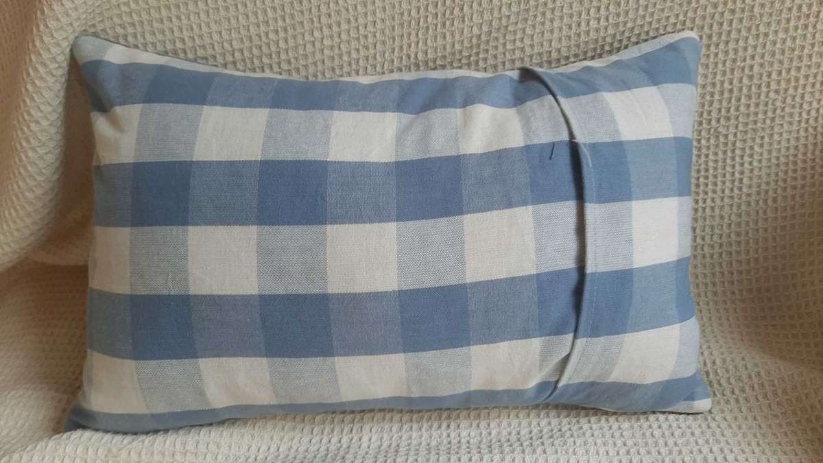 Small tapestry cushion 39 x 25cm