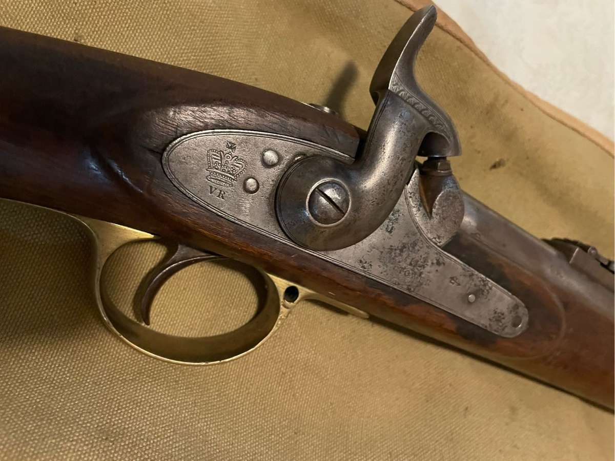 Rifle dlackpowder English tower 1857