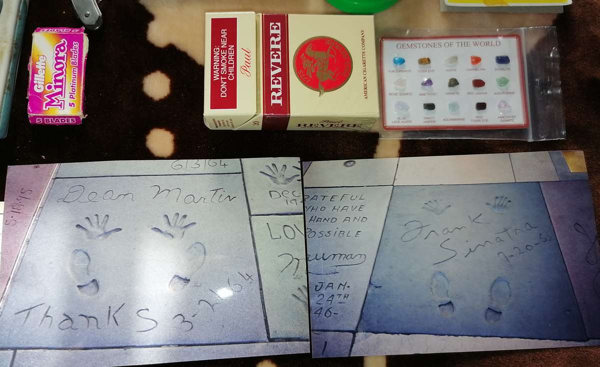 Large collection of vintage items here.