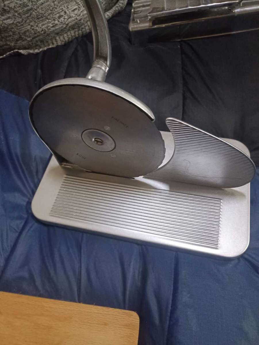 Pineware refurbished bread slicer