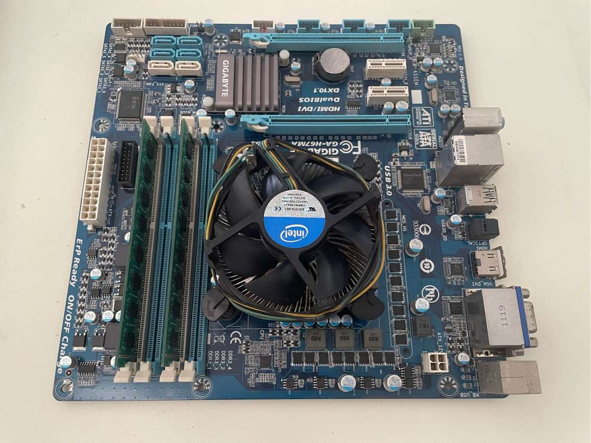 Intel Core i7 2600K Combo**8GB ram**Rare Gigabyte H67M 4 Ram slot Board**