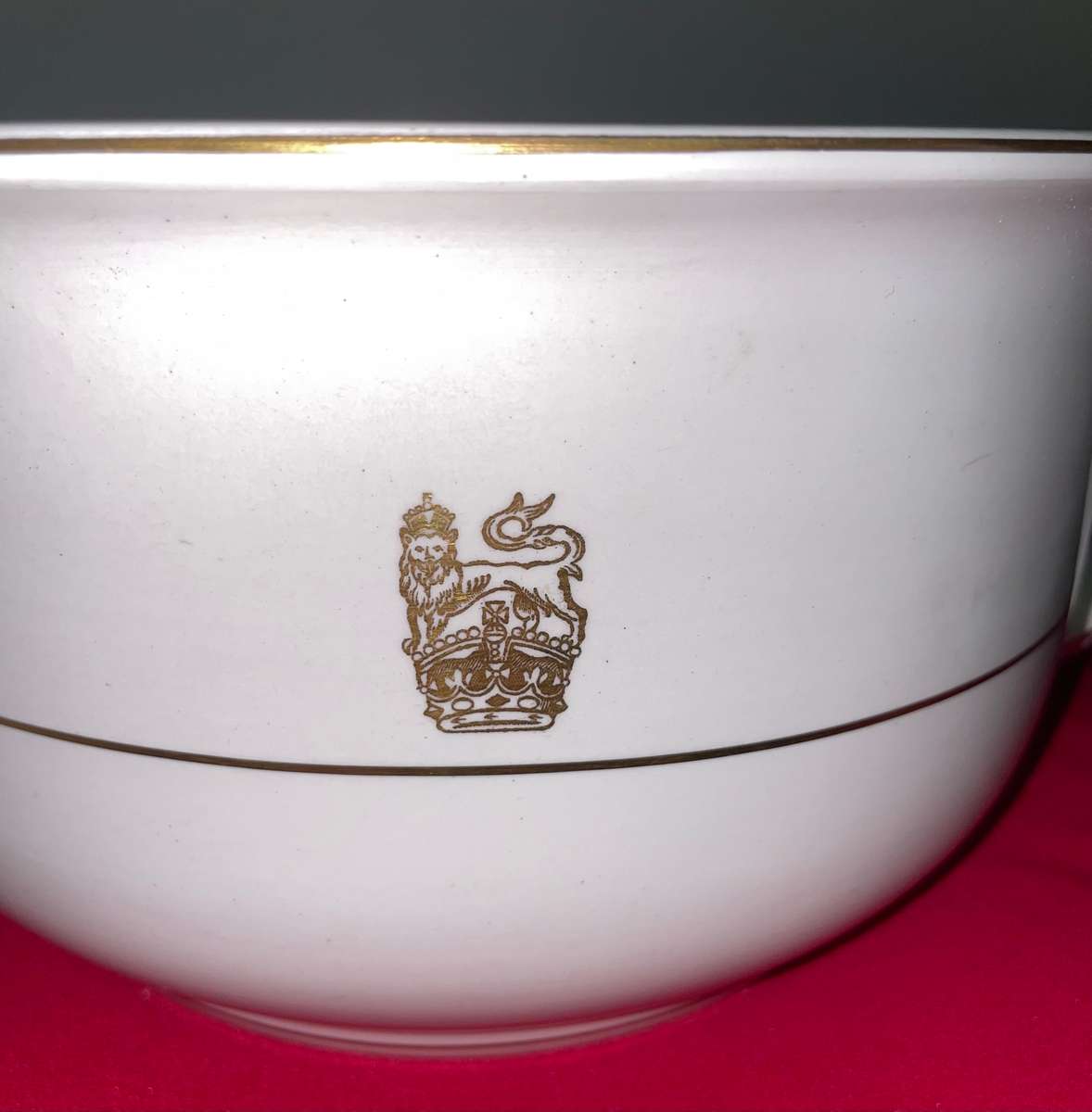 Vintage Sale - Chamber Pot - Ashworth Bros England