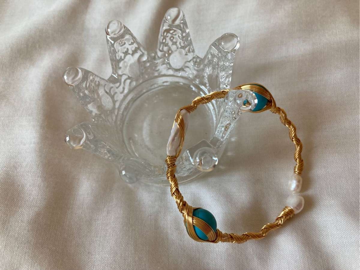 Pearl Crystal Bangle