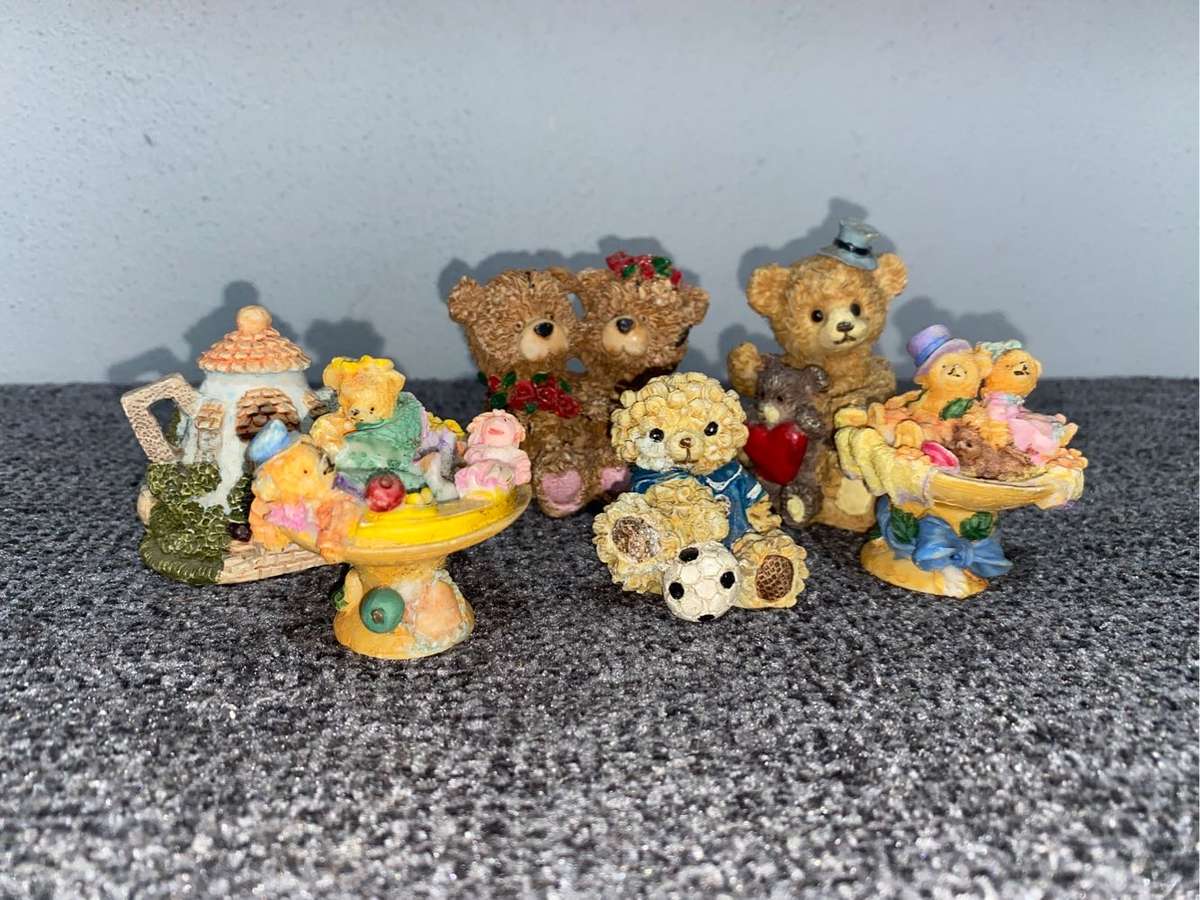 Collection of beautiful crafted bears
