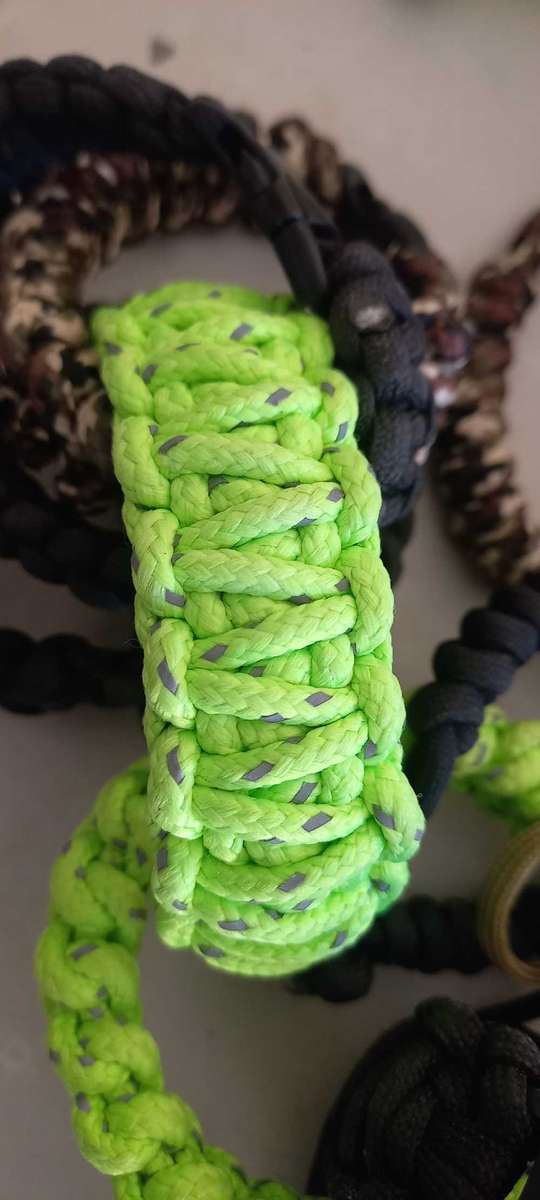Paracord bracelets + Keyrings