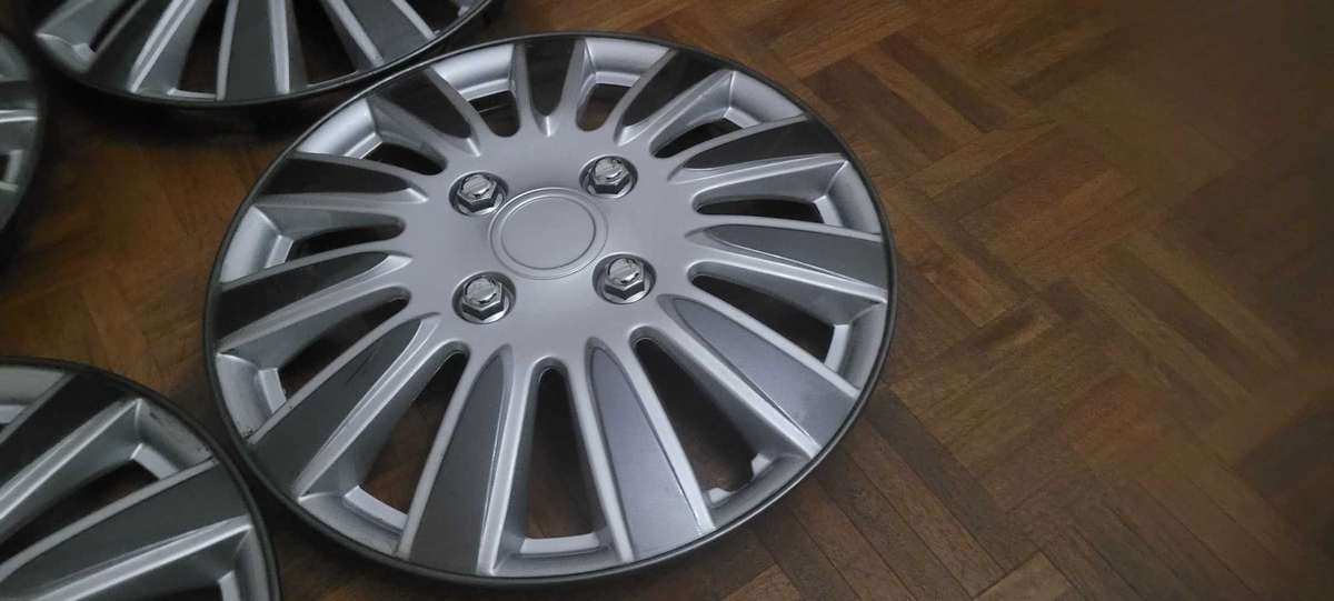 14 Inch wheel covers - set of 4