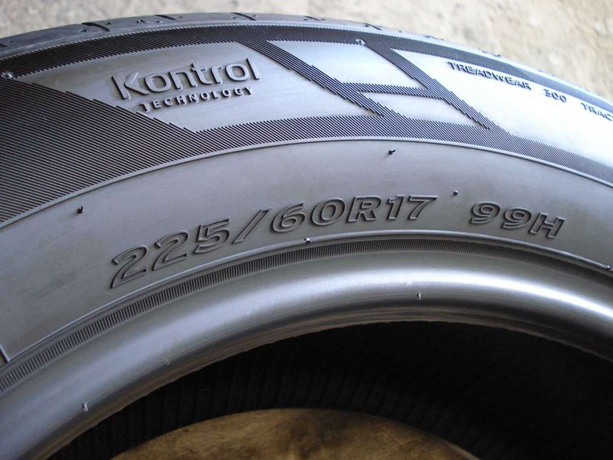 Available 4pcs 225/60/17 #Hankook Ventus used tyres for sales.