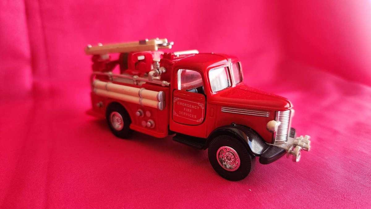 Fire   Truck "Old School"