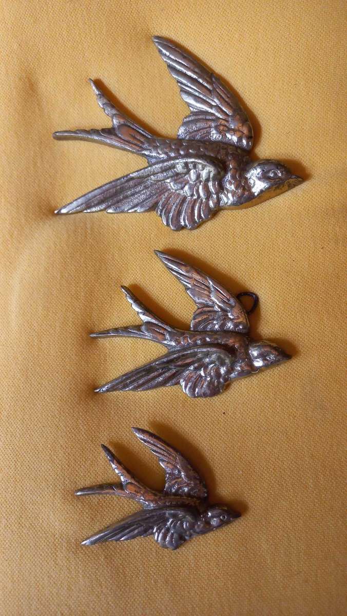 Vintage brass flying Swallows/Swifts/birds wall hanging ornaments decor