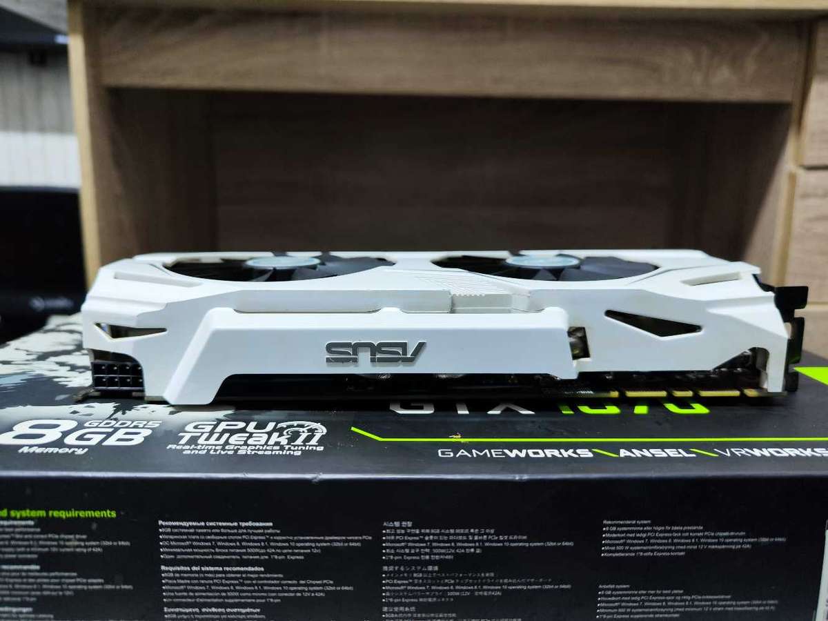 ASUS DUAL GTX 1070 8GB GDDR5