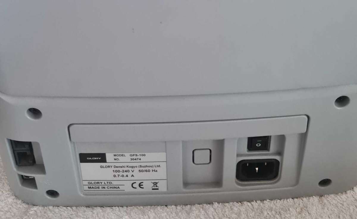 Glory GFS-100 bank note counter