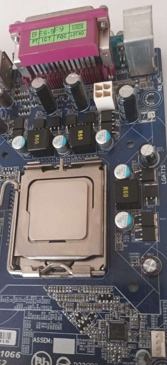 GIGABYTE GA-945GCMX-S2 (rev. 6.6) Motherboard with CPU(PLEASE READ!!!)