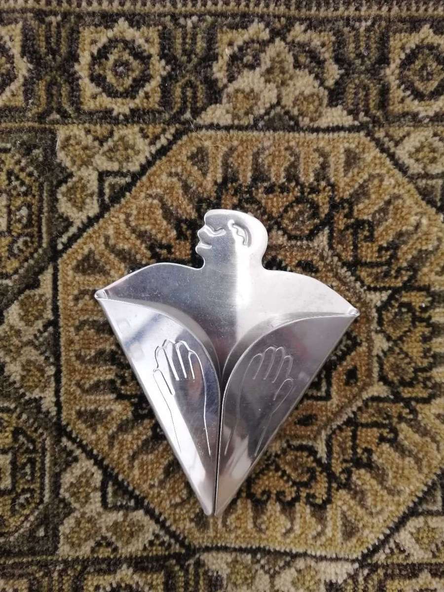 Carrol Boyes Tea Towel Holder