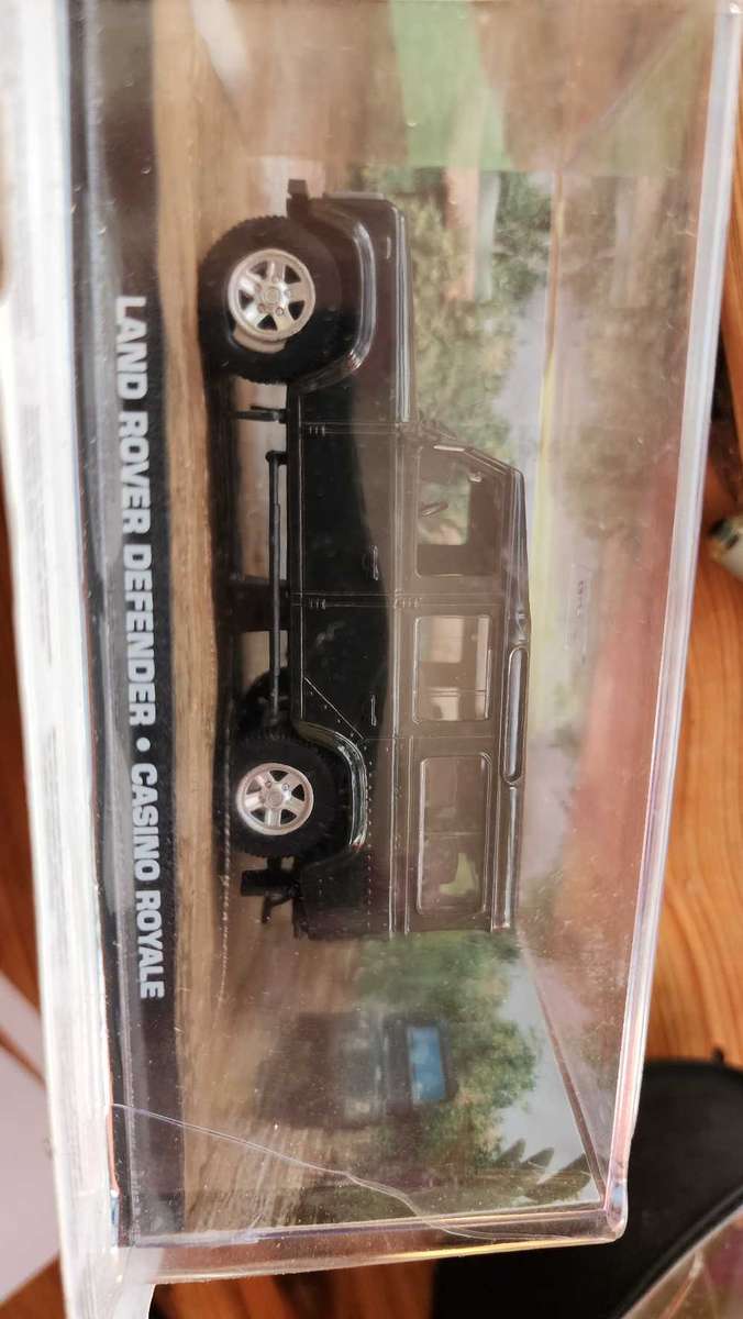 Land Rover , James Bond Collectables