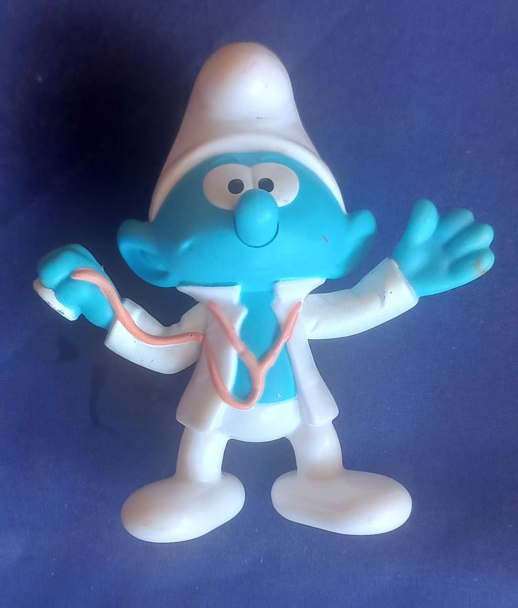 McDonalds toy - smurf