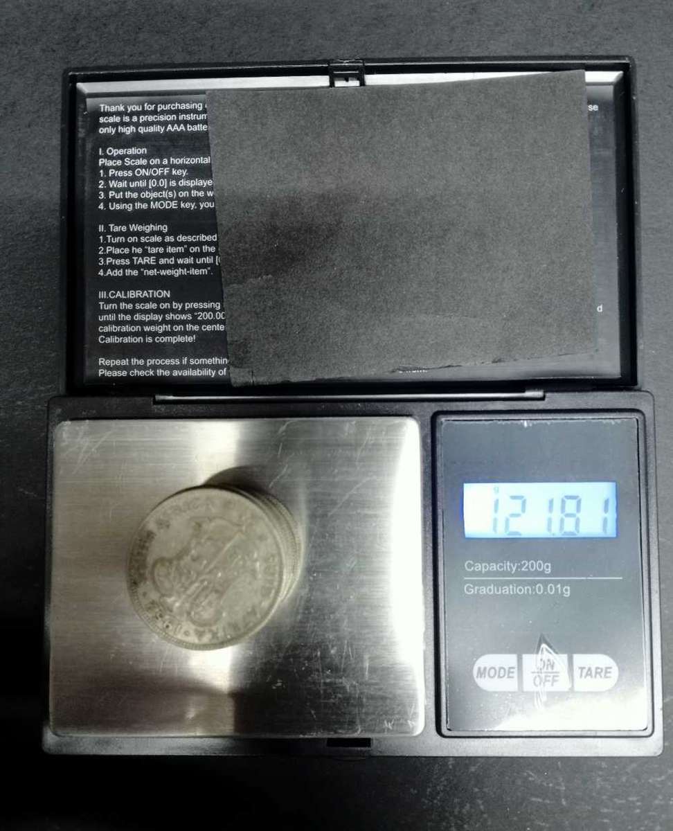 11 x silver 2 Shillings