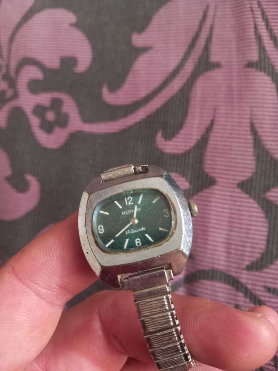 Vintage Manual Watches