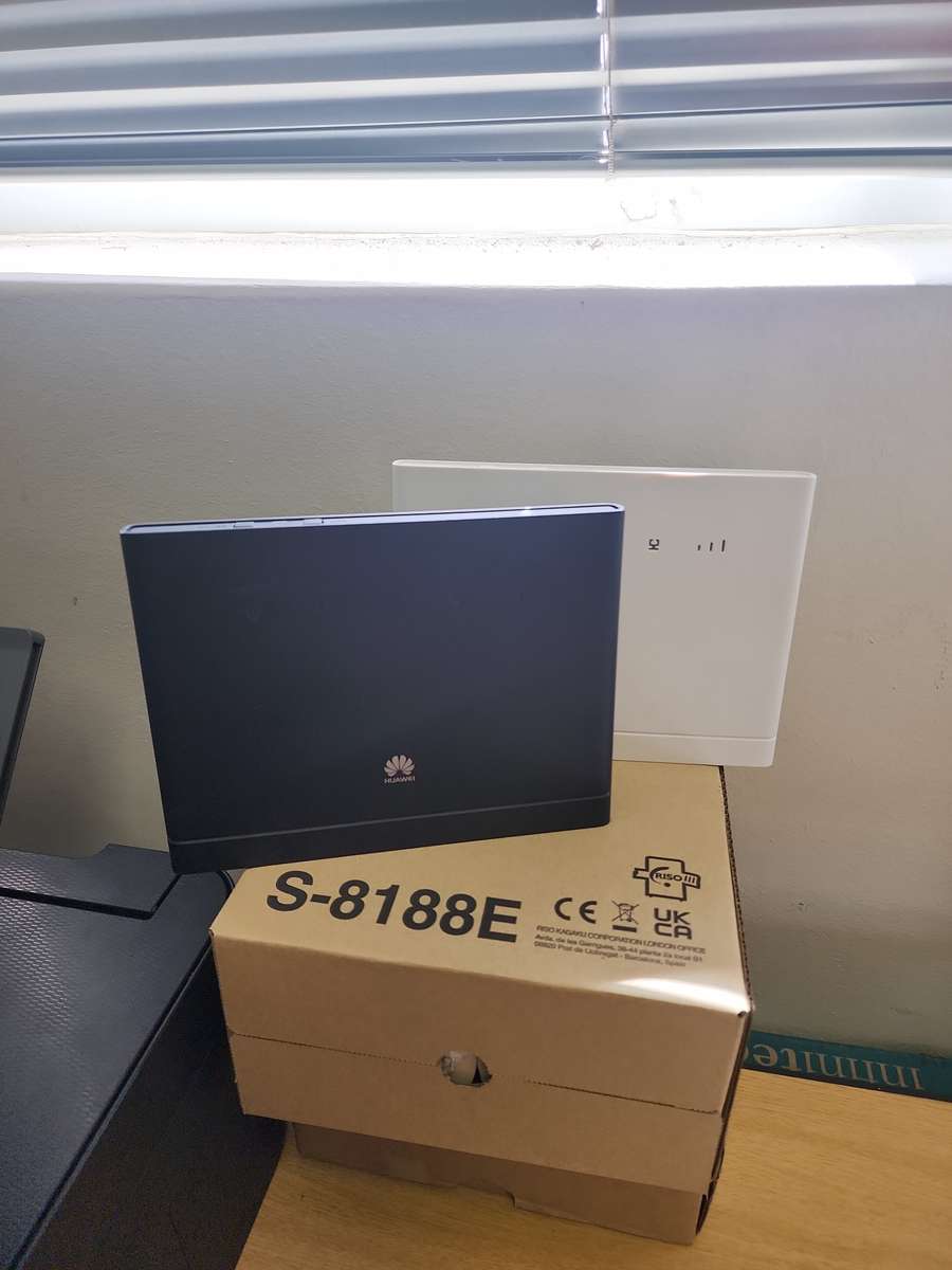 Huawei b315 4G router 2 for 1