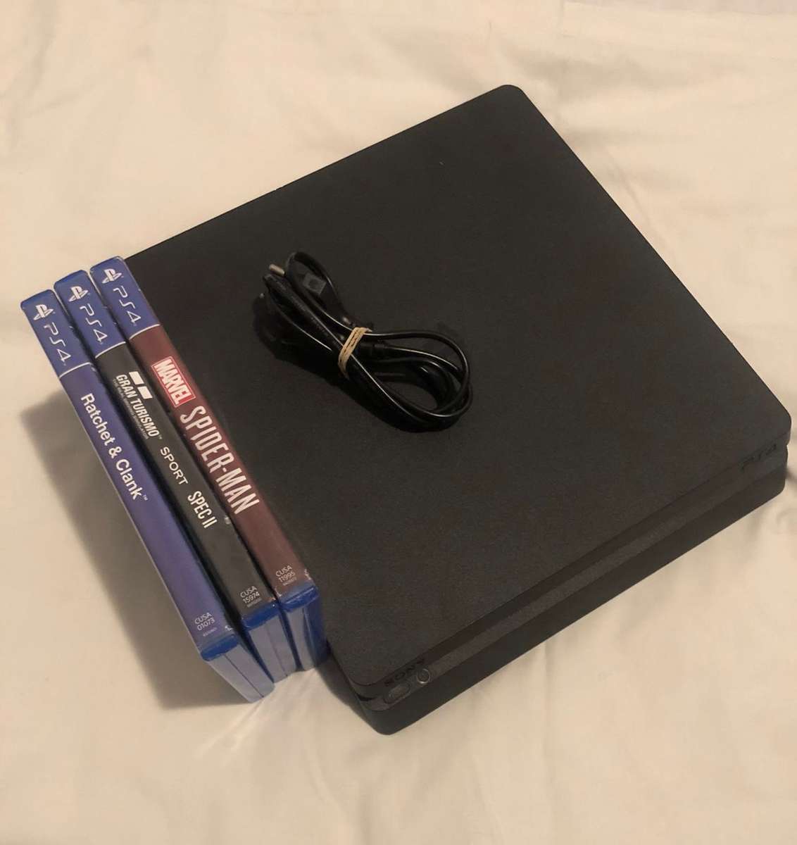 PlayStation 4 Slim + 3 Games *ending today*