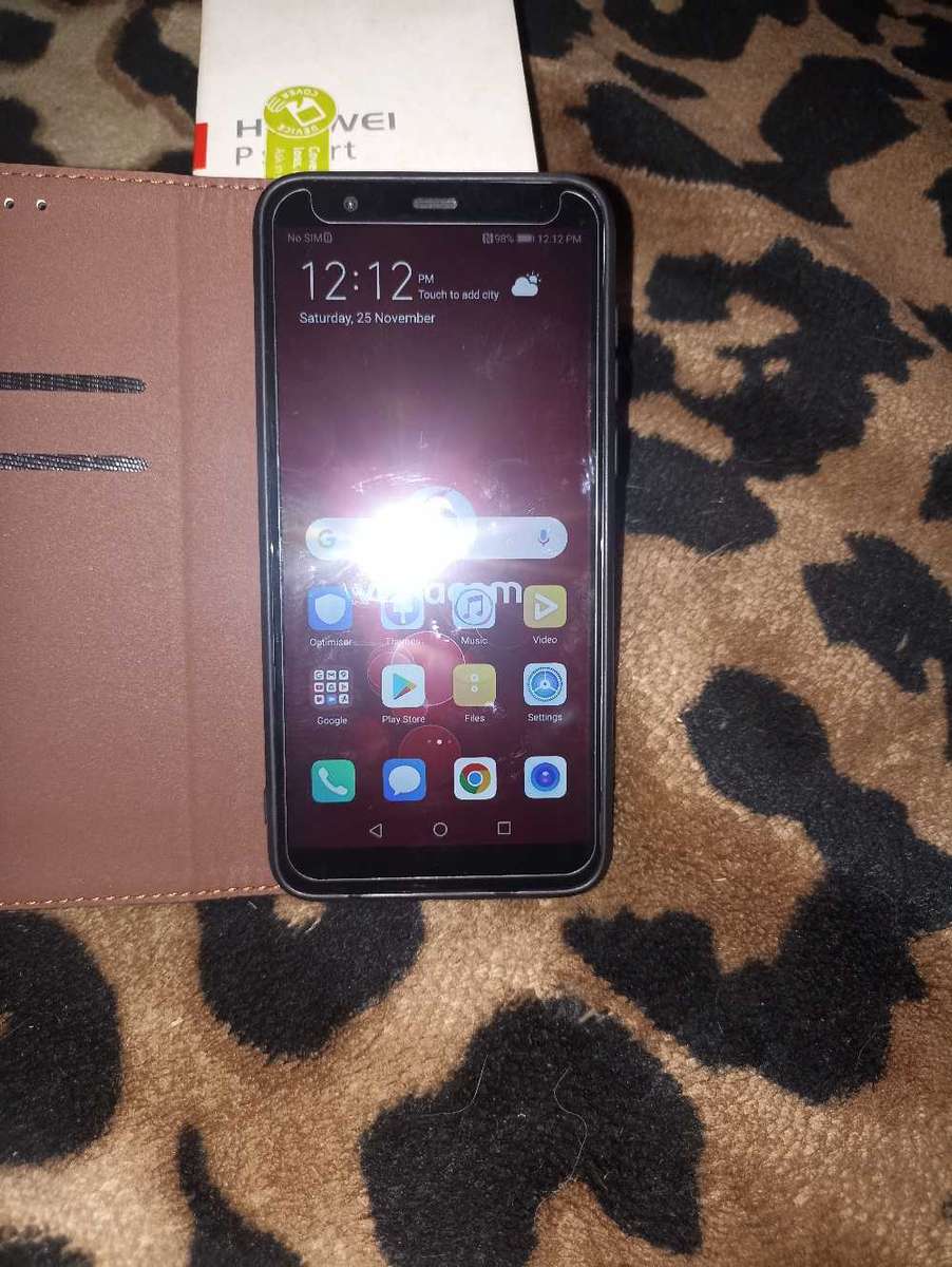 Wow Huawei P smart android phone