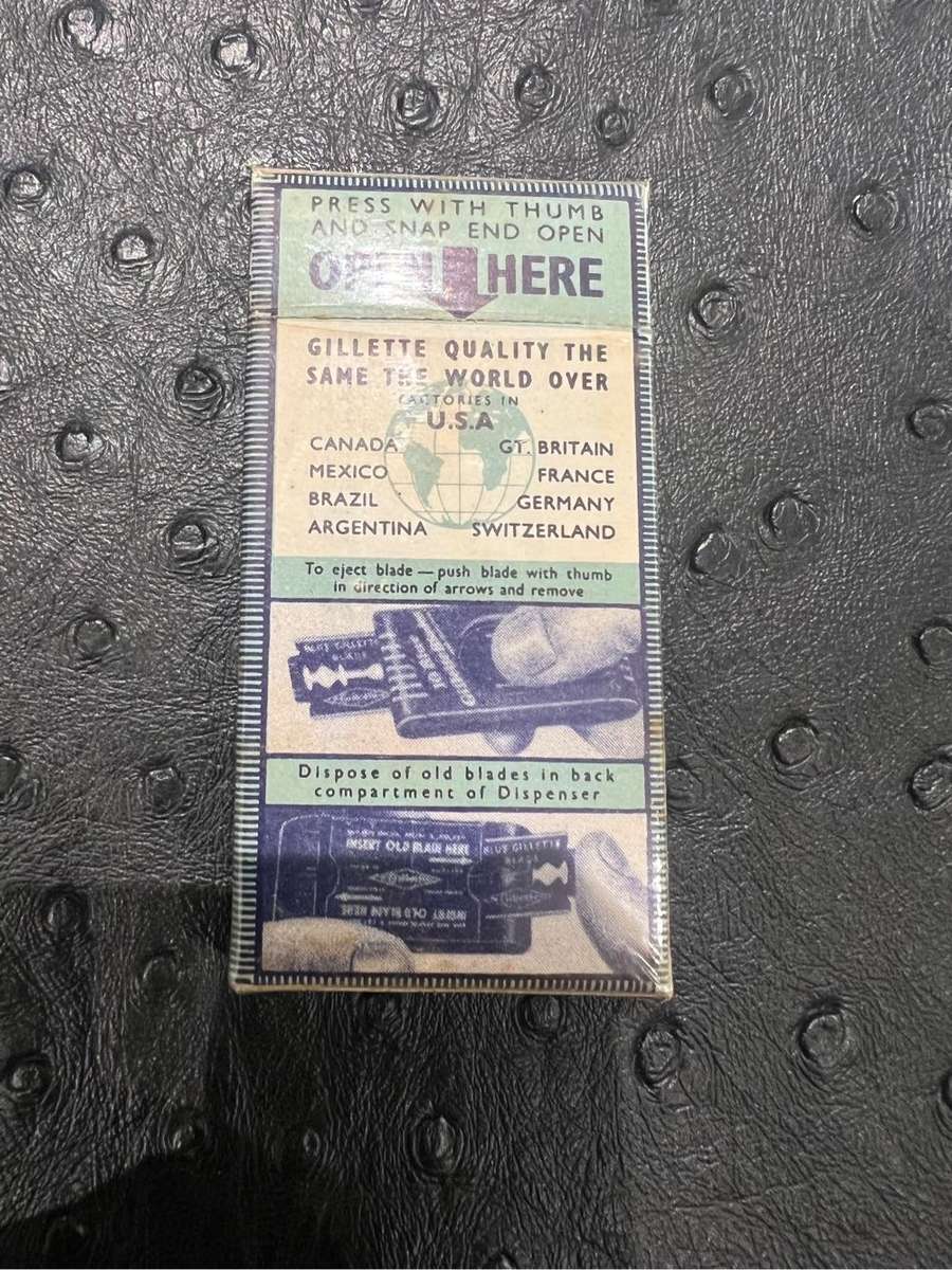10 Gilette Blue Blades Vintage