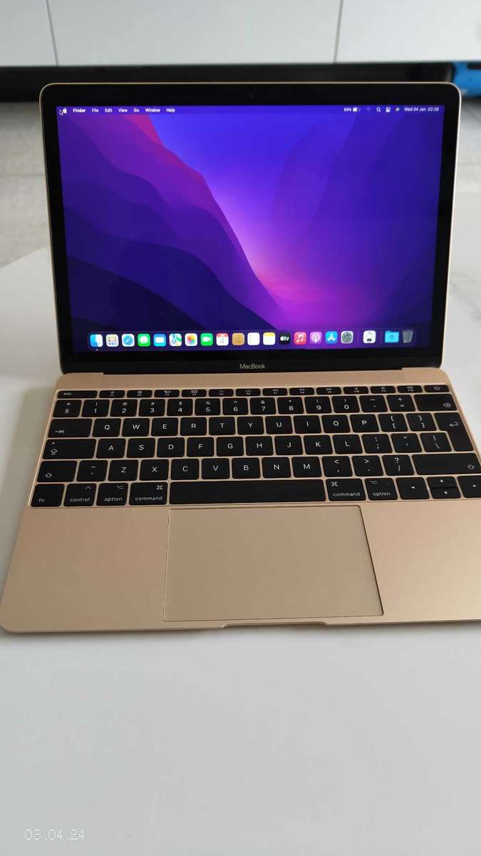 MacBook core i5 retina 12" (2017) Rose Gold (Pre Owned)