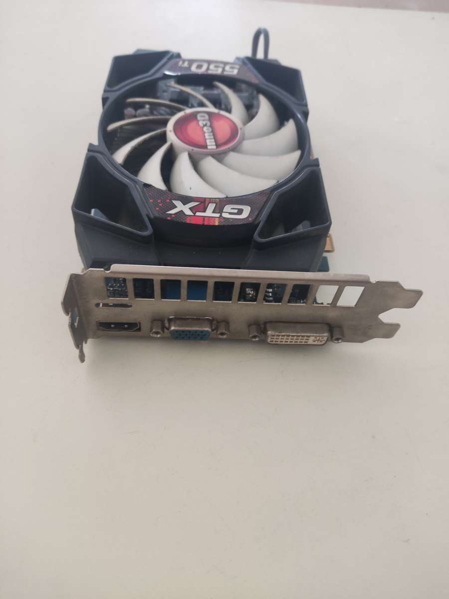 INNO 3D GTX550 Ti 1GB GDDR5 Graphics card**HDMi**Great Working Order**
