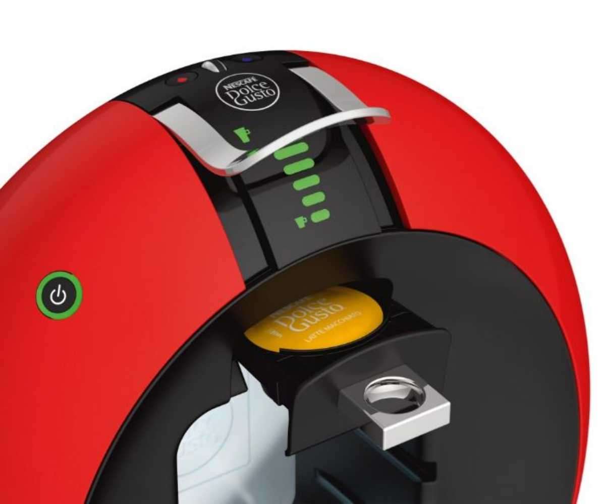 Delonghi EDG605 Red Nescafe Dolce GustoCircolo Coffee Machine - Red