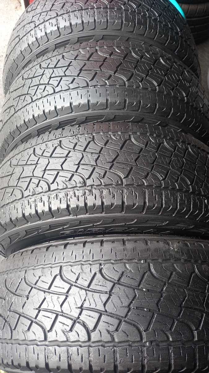 265/65/17 Pirelli Scorpoin ATR. 70% life