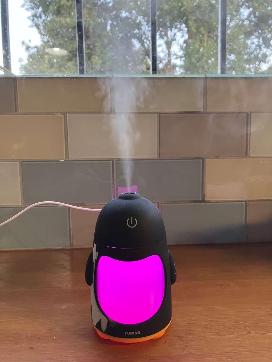 YUBISO Humidifier - Penguin design