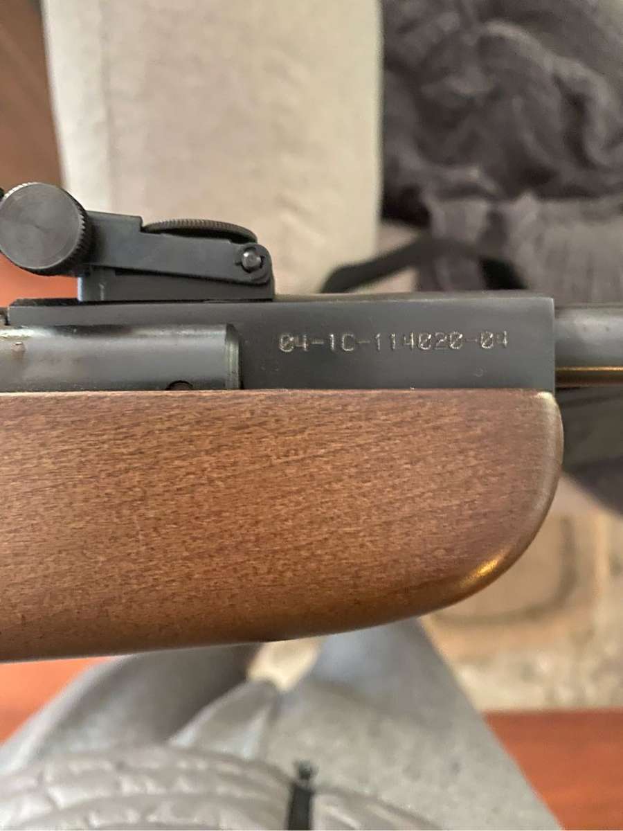 Gamo Hunter 440 Air Rifle with Luxury Carry Case