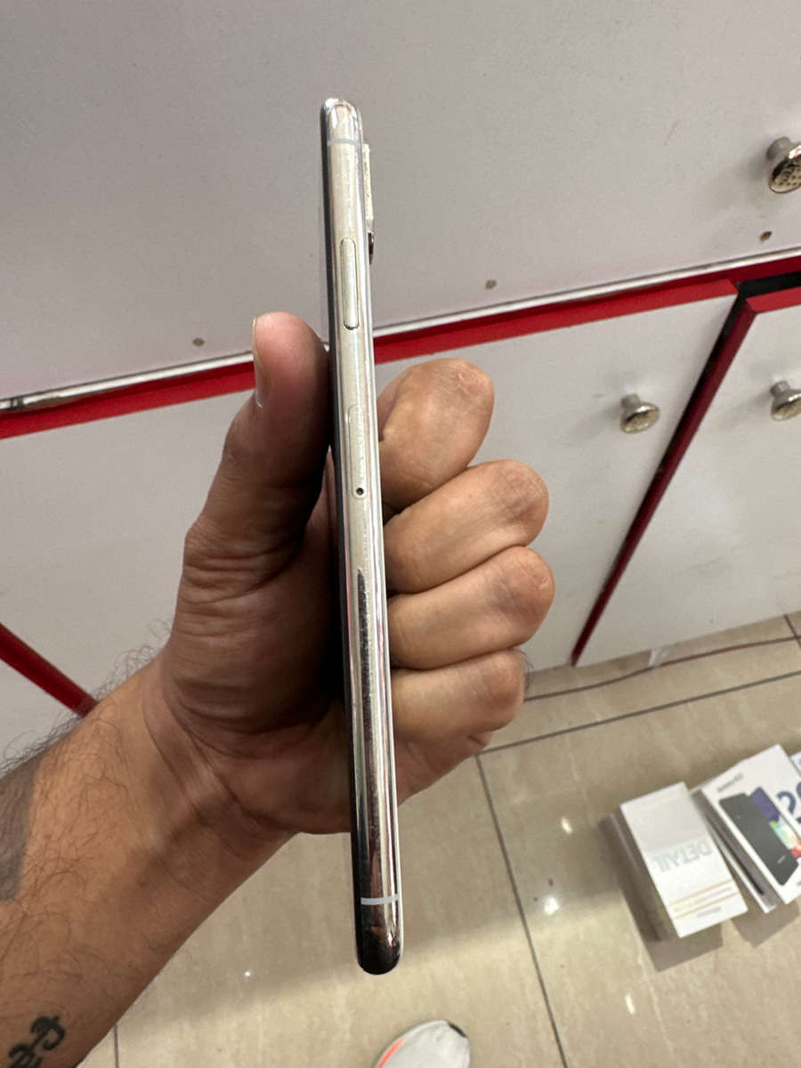 IPHONE XS MAX 256GB SILVER