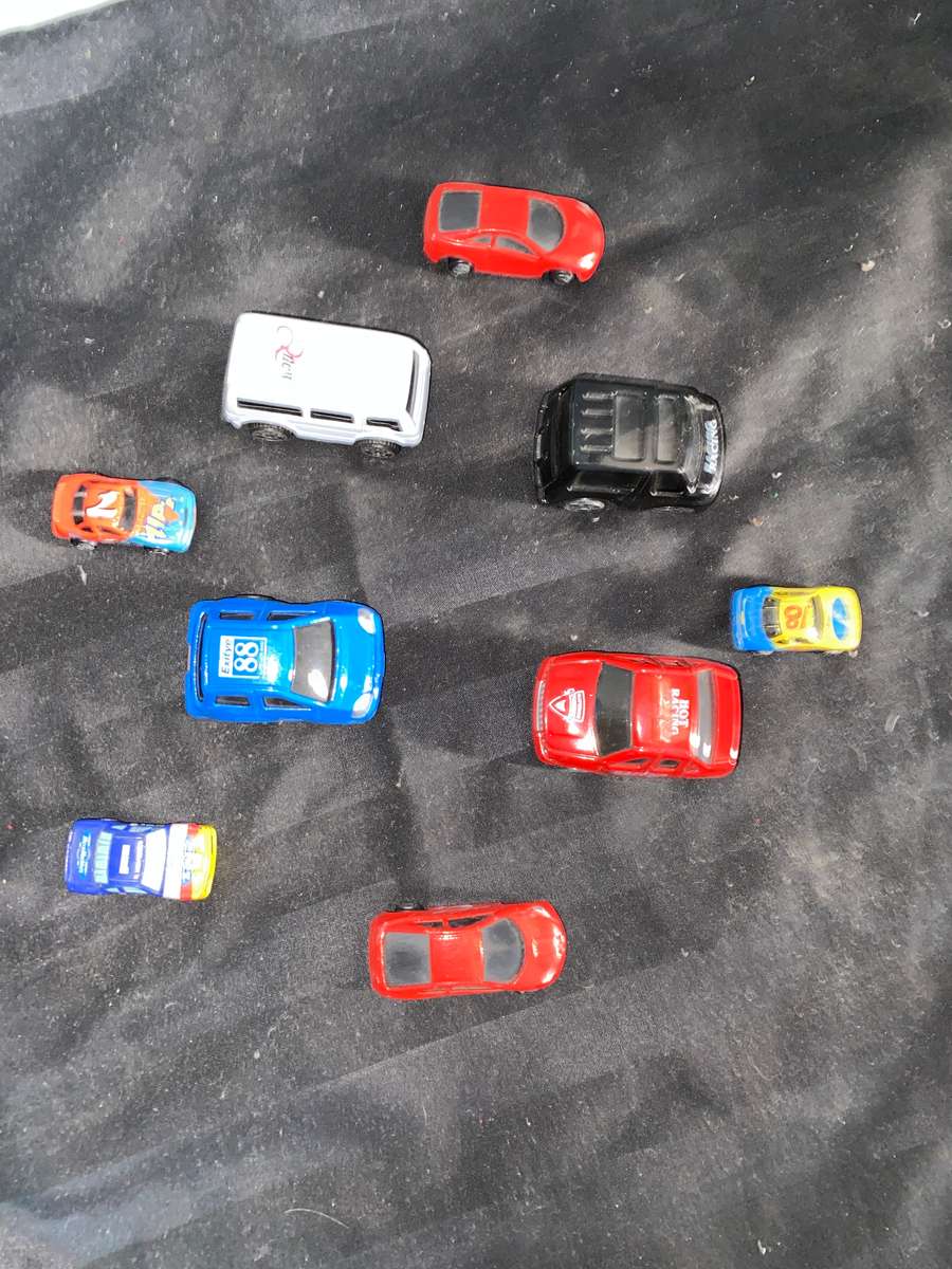 9 mini cars