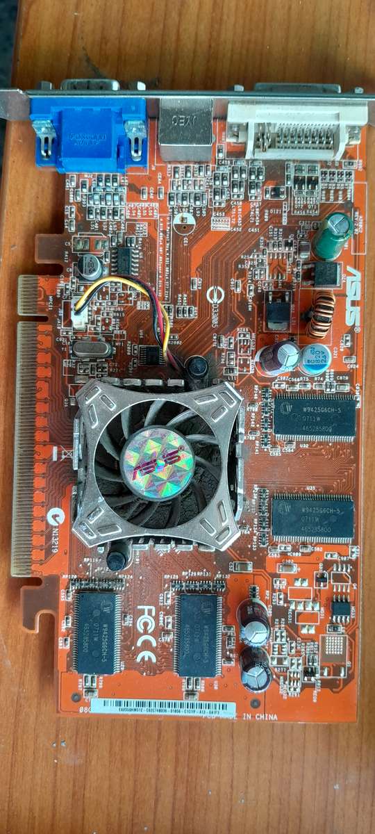 PC GRAFIX CARD JOBLOT